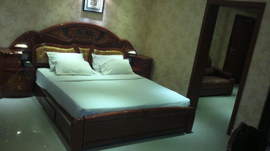 Hotel Sea Palace Kollam Room photo